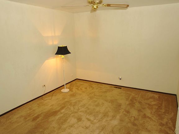 3rd image of 2038 Audubon Dr