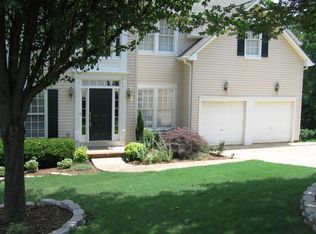 10 Riverton Ct, Greer, SC 29650