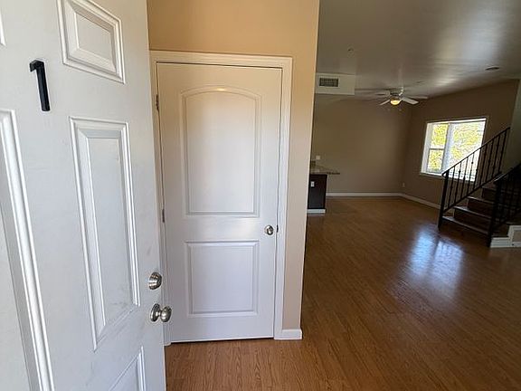 3rd image of 1769 Los Feliz Dr APT 1