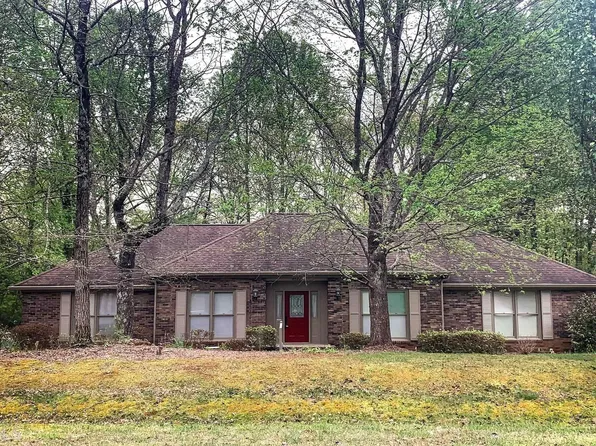 4022 Fieldstone Dr, Gainesville, GA 30506