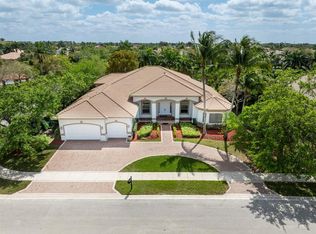 15018 SW 33rd St, Davie, FL 33331