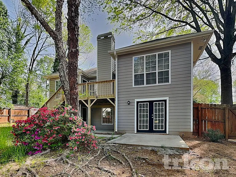 547 Horseshoe Cir — Photo 16