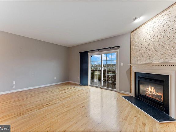 5th image of 628 Onward Ave #68