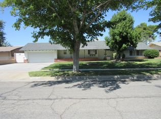 1245 E Avenue J4, Lancaster, CA 93535