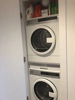 Rented by Compass | media 38