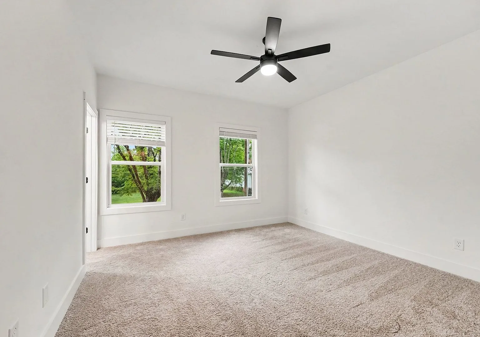 3bed/3bath New Construction — Photo 4