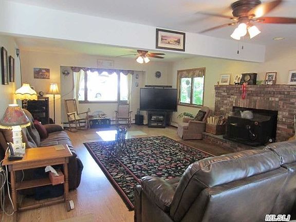 4th image of 55 Syracuse Ave