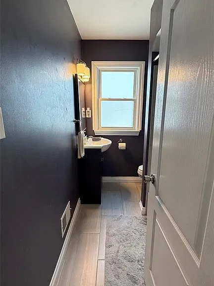 2990 Oakshire Ave — Photo 9