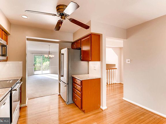 5th image of 8552 London Bridge Way