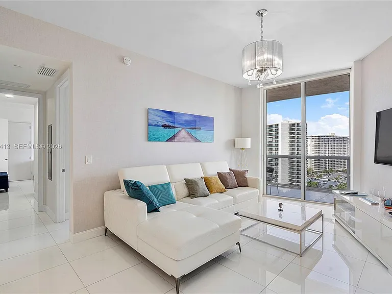 15811 Collins Ave #1205-fl 331 — Photo 12