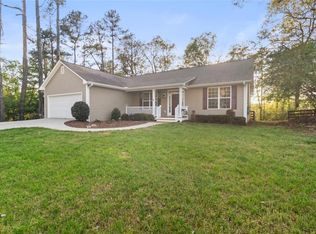 5207 Green Cir, Clermont, GA 30527