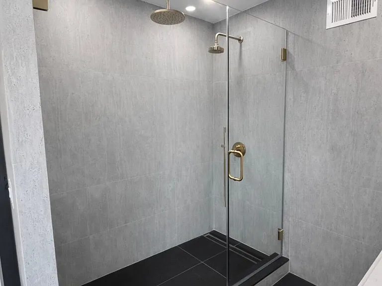 20 Roslyn Dr — Photo 10