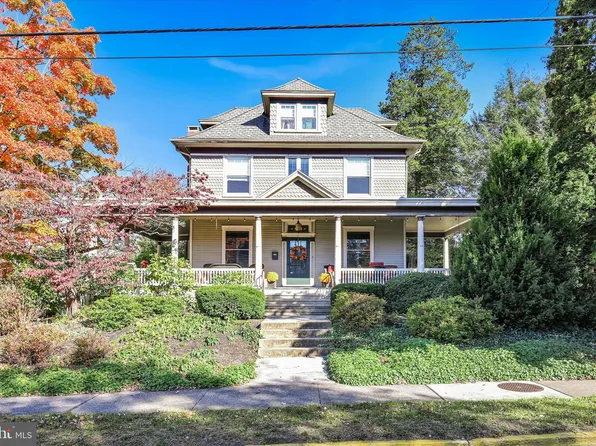 401 S Broad St, Lititz, PA 17543