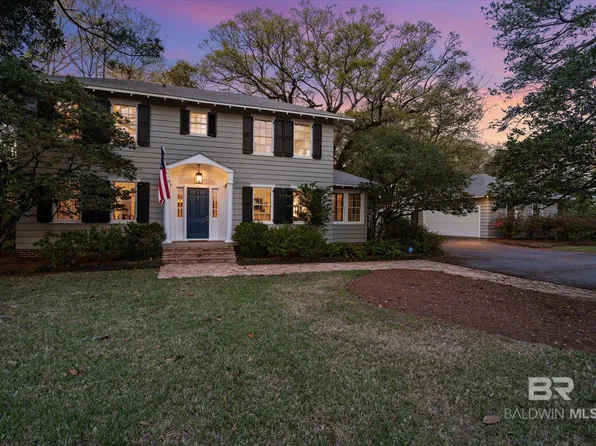 2 Westgate Rd, Mobile, AL 36608