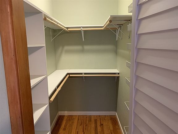 4th image of 406 Avenue B