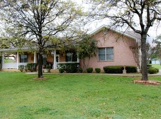 6120 Baker Ln, Alvarado, TX 76009