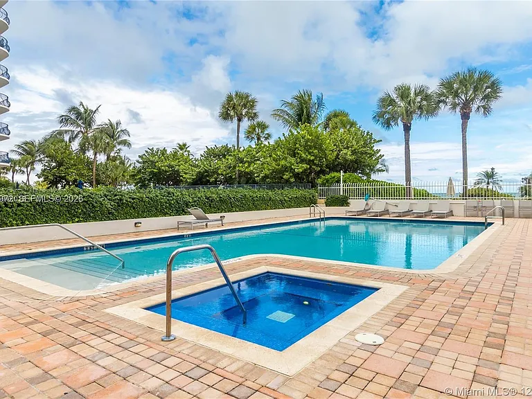 8855 Collins Ave #9E — Photo 9