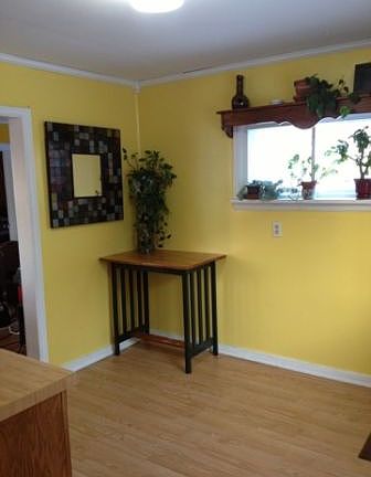 4th image of 1446 Birch Ave