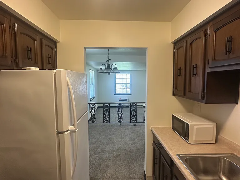 N84W15415 Menomonee Ave #1 — Photo 8