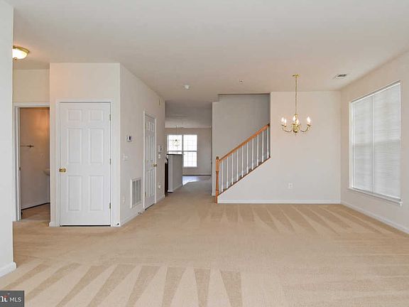 5th image of 15475 Chopawamsic Ct #13