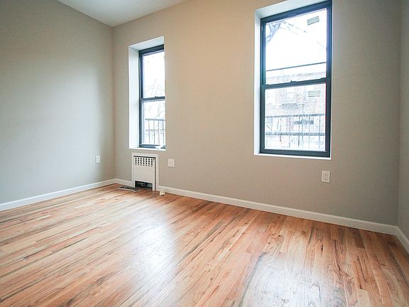 4th image of 365 E 21st St #5