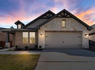 2049 Kelva Dr, Haslet, TX 76052