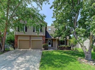 15742 Horton St, Overland Park, KS 66223