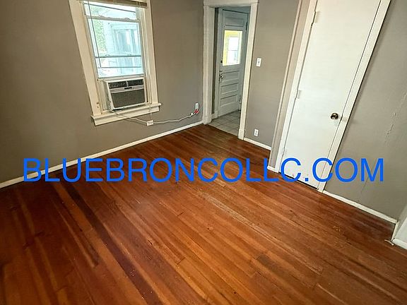 4th image of 5216 Saida Ave