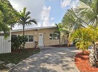 21100 NE 26th Ave, Miami, FL 33180