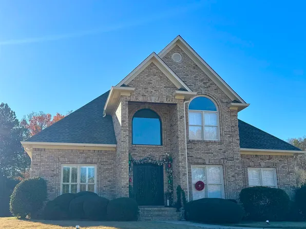 5483 Somersby Pkwy, Pinson, AL 35126