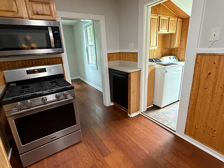 36 Cherry St — Photo 20