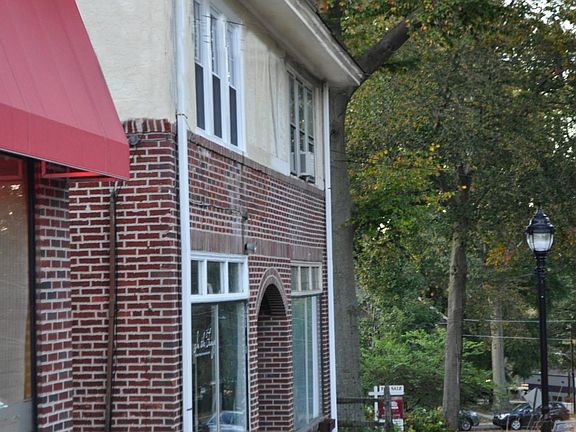 Edgewood Road from Brookline Blvd.