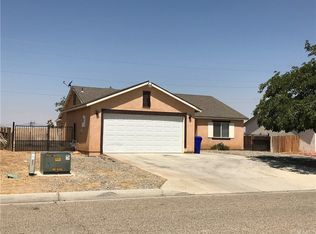 17850 Bridgeport St, Adelanto, CA 92301