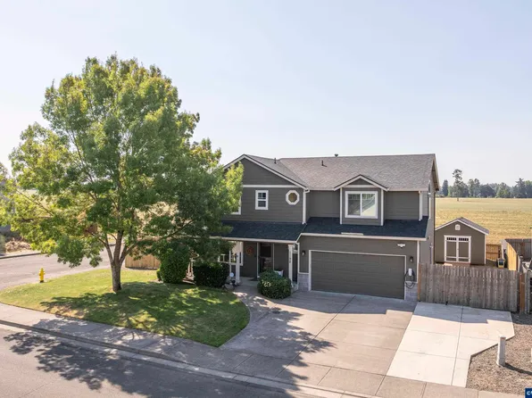 1198 Filbert St, Jefferson, OR 97352