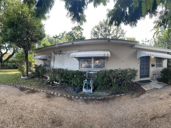 6300 SW 58th Pl, South Miami, FL 33143