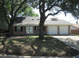 8405 Mojave Trl, Fort Worth, TX 76116