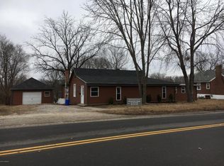 808 N Oak St, California, MO 65018