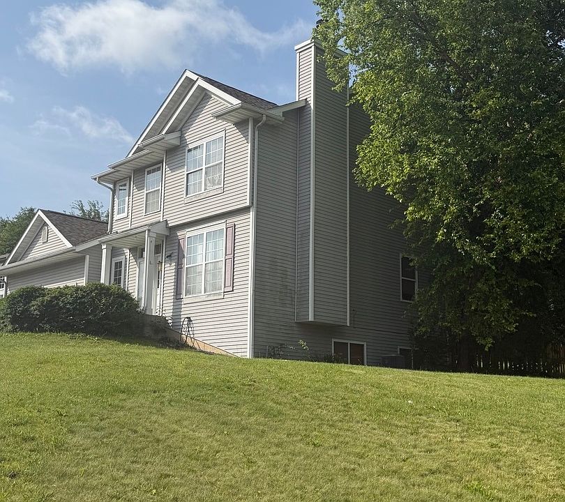 1st image of 3913 Pepper Dr