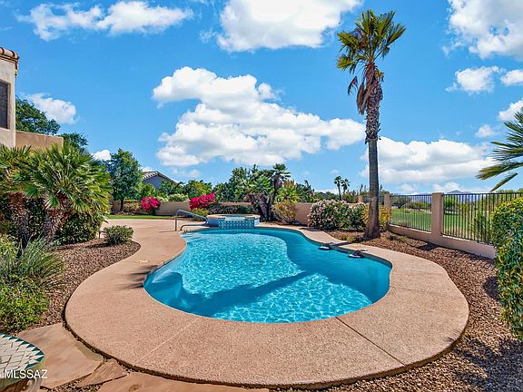 2nd image of 10881 N Canada Hills Ct