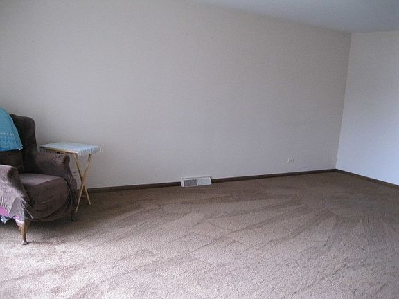 3rd image of 20710 Sandridge Dr