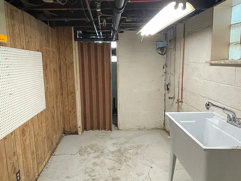 7442 Irvine St #7442 — Photo 16