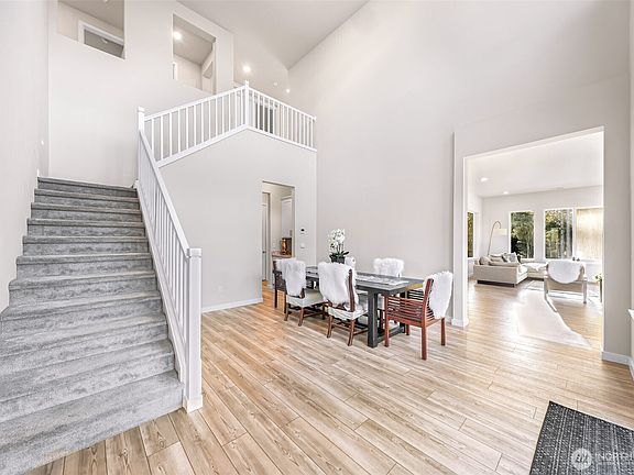 3rd image of 12528 138th Avenue NE