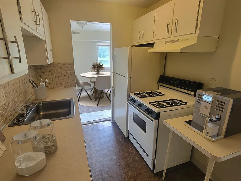 841 Silver Meadows Blvd — Photo 35