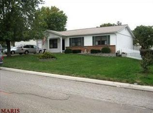 1811 Autumn Hill Dr, O'Fallon, MO 63366