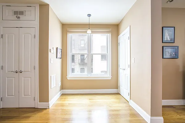 Rented by Compass | media 28