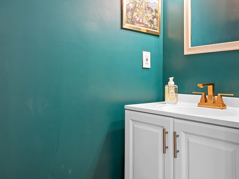 8159 Circle Tree Ln — Photo 10
