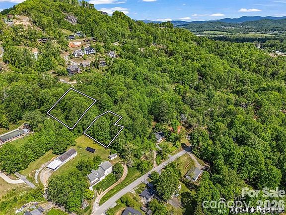 3rd image of 88 Hamilton Acres Dr
