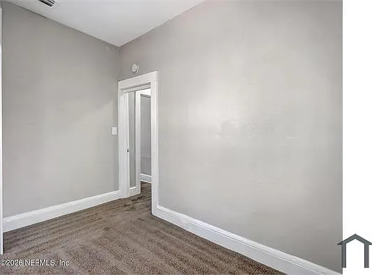 1519 W 6th St — Photo 28