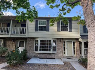 7562 S Cove Circle, Centennial, CO 80122