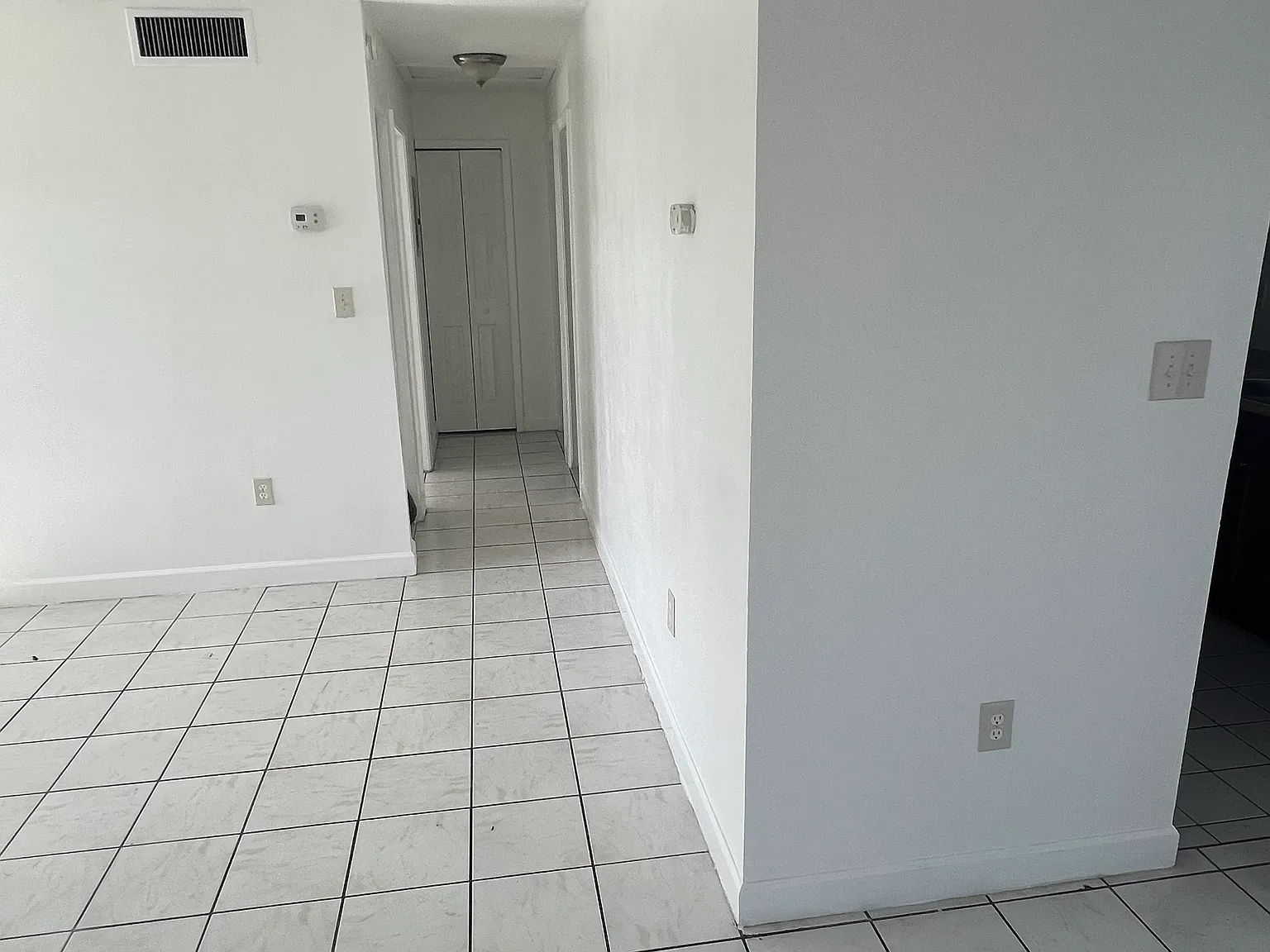 2 bed, 761 sqft, $1,150 — Photo 1